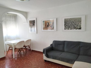 Piso cerca de centro y playa con aire centralizado